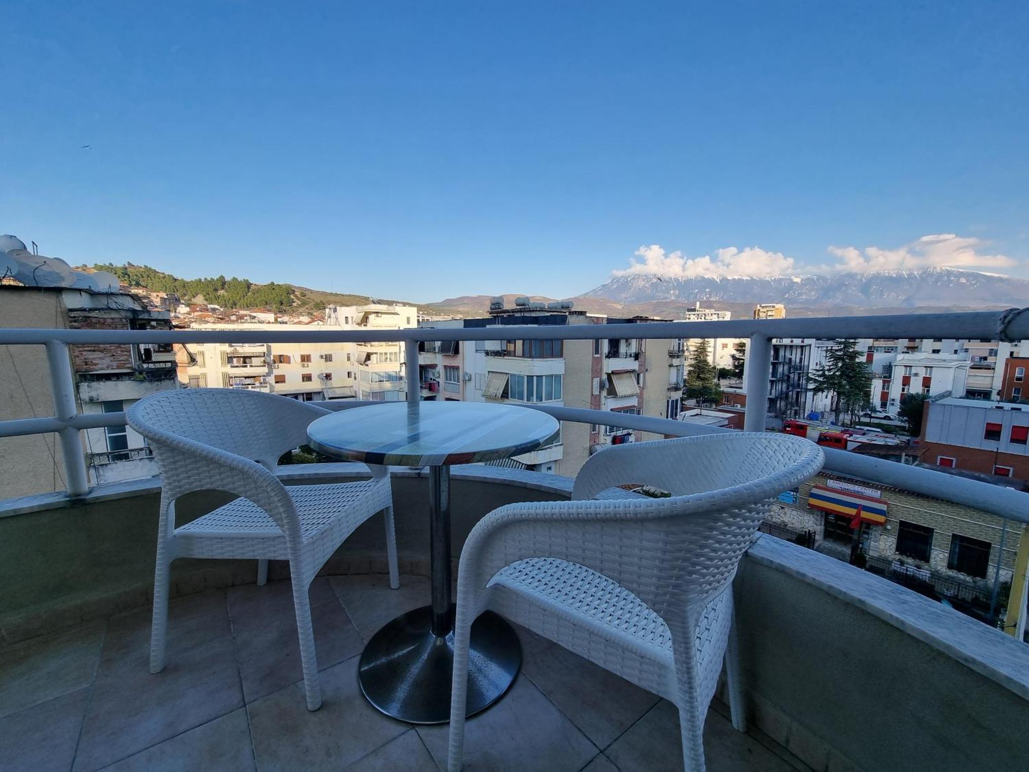 Kc Apartment Берат Экстерьер фото
